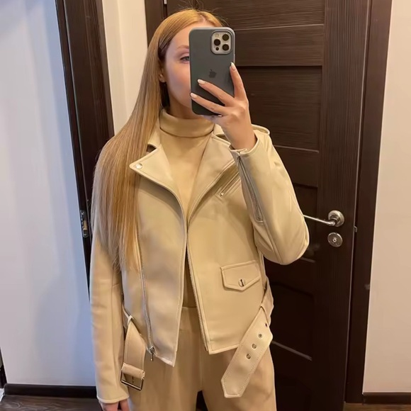 White PU Leather Short Jacket with Belt - Picture 2 of 6